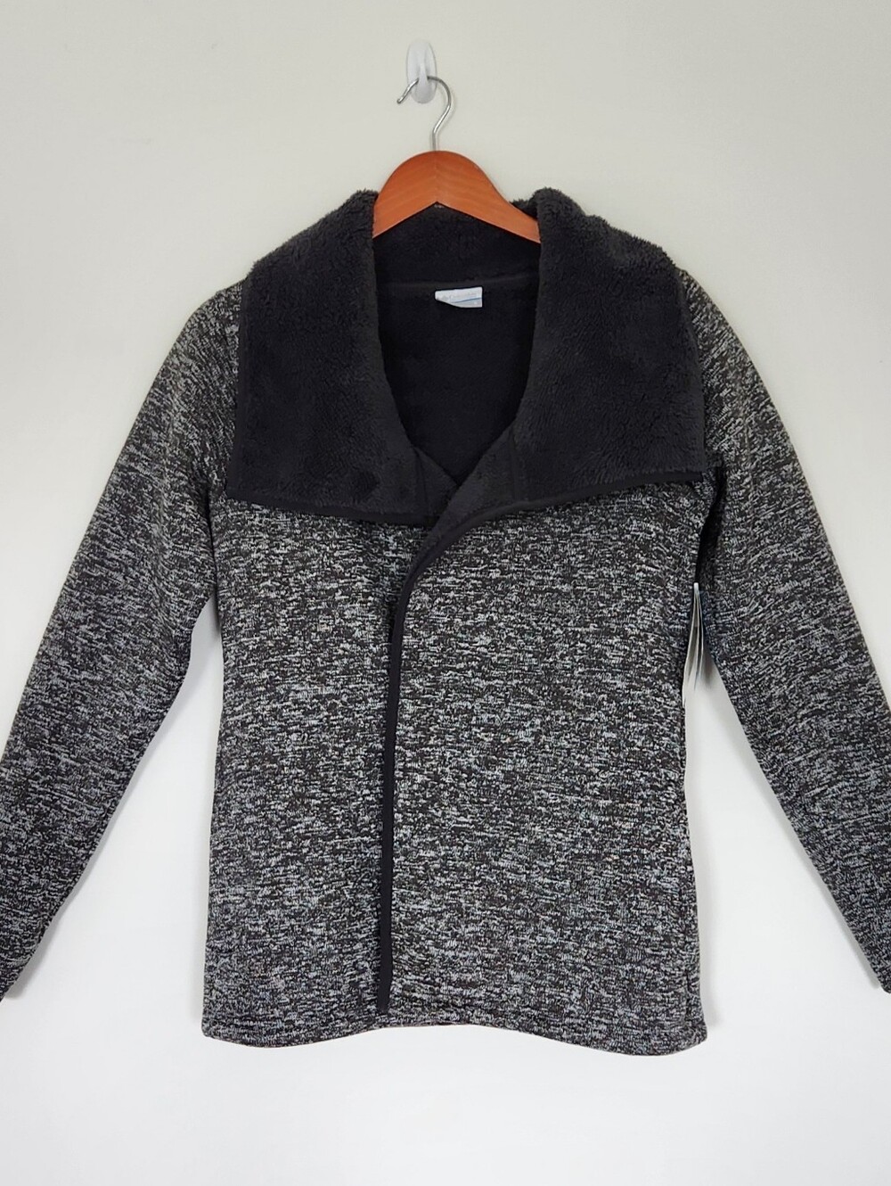 Columbia Gray "Magic Carpet" Fleece wrap Jacket